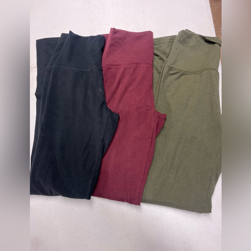 3 Pairs of Size Small Aerie Offline Leggings. Colors: Maroon, Black, and Green.